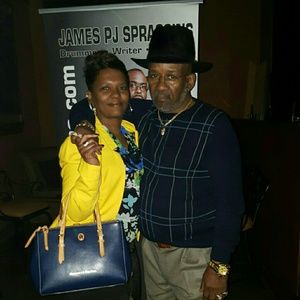 Meet your Posher, Freda